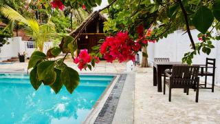 Pool Bay - Arugam Bay - 1