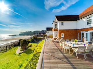5 Bed in Seaview 93445 - Seaview - 0
