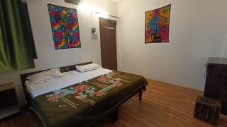 Happy Shiva Cafe & Homestay - Rishīkesh - 0