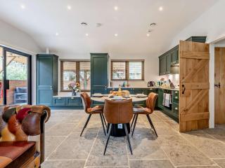 3 Bed in Kings Lynn 96035 - Middleton - 0