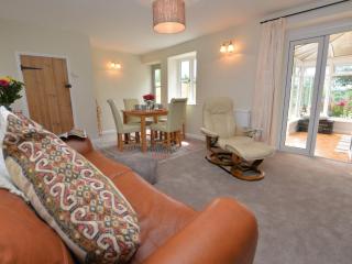 2 bed in West Bay 61181 - Halstock - 2