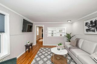 The Covington Cottage Modern 2 BDR Charmer - Covington - 0