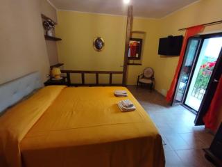 Cascinetto - - 4