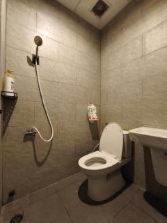 Long Homestay 2 Giường Đôi Luxury - Ðức Hòa - 3