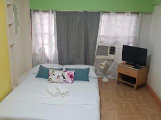 Comfy, Arneta Cntr,1 bdrm, loft, smrt tv, spacious - Manila - 7
