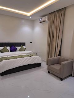 Luxury Apartment & Homes - 1