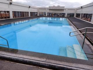 Comfy, Arneta Cntr,1 bdrm, loft, smrt tv, spacious - Manila - 1