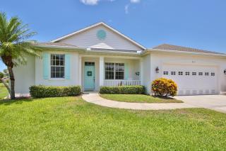 Tropical Reef - Bradenton - 7