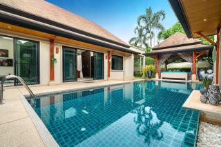 Luxury Tropical Garden Pool Villa - 5