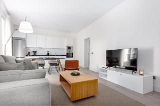 Charming Apartment Near Almudena and Royal Palace Perfect Madrid Stay Royal Palace II - Madrid - 9