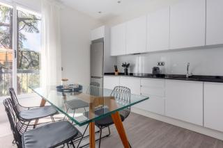Charming Apartment Near Almudena and Royal Palace Perfect Madrid Stay Royal Palace II - Madrid - 8