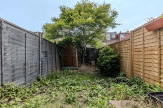 New! Cosy 3-Bed Garden Apartment, 7min to Tube - Brentford - 1