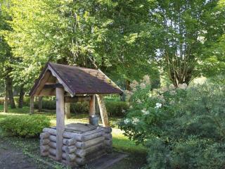 Apple Manor & Garden Complex - - 2