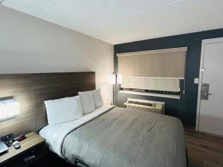 Parkway Inn - Odessa - 6