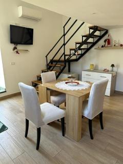 Gradevole studio in corte - Nocera Superiore - 5
