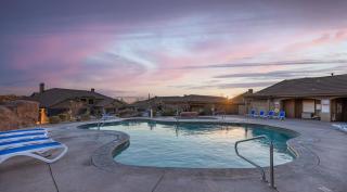Beyond the Green at Coral Ridge Resort - Washington - 0