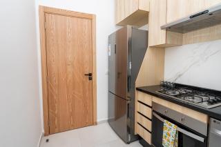 Glorious Garden, Appartement Familial, Face au Stade Ibn Batouta, Espaces Verts, Proche Aéroport, Parking, WIFI, AC, IPTV - Tangier - 7