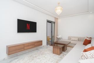 Glorious Garden - Appartement Familial - Espaces Verts - Proche Aéroport- Parking - WIFI - AC - IPTV - 4