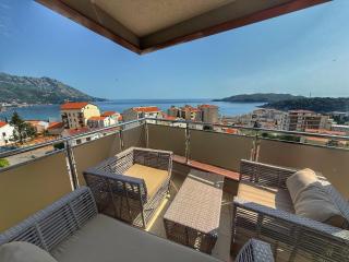 Relax apartments Becici - 0