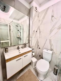 Crystal Wave Apartment By Adriatic Living - Durrës - 1
