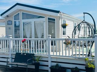 P&T's home from home, PLATINUM Spacious Lodge - Rhyl - 8