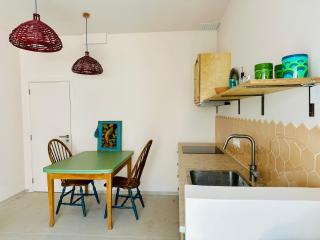 Studio Indigo - 1