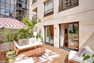 Appartement spacieux avec terrasse proche hôpital américain - 0