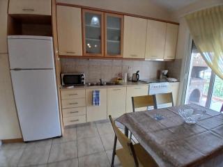 Top Apartment - Keramoti - 2