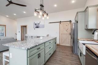 Quiet Country Oasis with Hot Tub - - 3