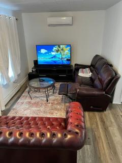 Homefeel Stylish Modern House - 0