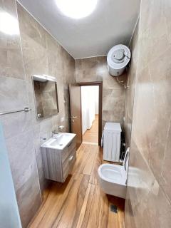 Sunny Moon Apartment By Adriatic Living - Durrës - 1