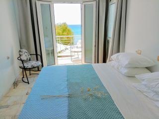 Phil Samosflats Beachfront Maisonettes - 0