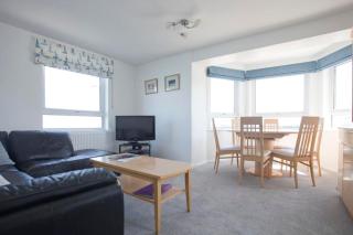 Quayside Court first floor flat 2 in center of Swanage with amazing sea views - 3