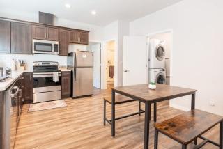 Walkable Apt Next to Restaurants, Bars, and Shops! - 1