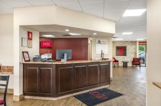 Red Roof Inn Staunton - Staunton - 6
