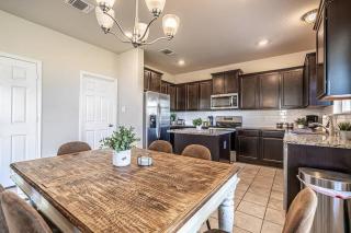 Killeen 6bd 10PPL Contractors Groups Insurance Friendly Professionally Managed by Stay Albatross - Killeen - 1