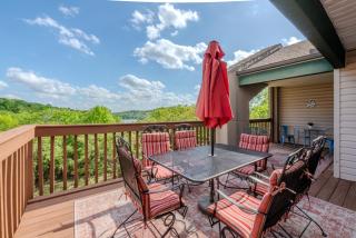 2BR Penthouse - Near SDC - Pool - Free Tickets Included - Stairs Required - GF17-5 - Branson - 0
