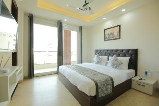 Reebah Inn & Suites - Gurgaon - 2