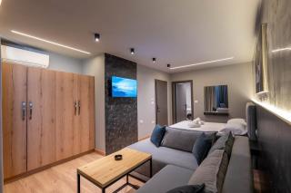 Ersa Luxury Rooms - Saranda - 5