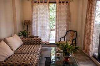 Serene stay in chuim near carter road - Mumbai - 6