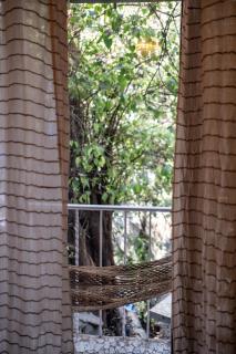Serene stay in chuim near carter road - Mumbai - 5