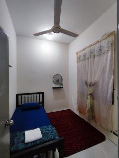 Homestay Temerloh Near Hospital 4Bedroom 2Aircond - Temerloh - 3