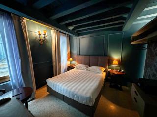 San Simeon Suite - 4