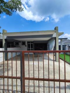 Homestay Temerloh Near Hospital 4Bedroom 3Air-cond Free Wi-Fi Netflix - 2