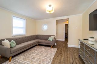 Stylish 2BR n Old Town Greenwood - Greenwood - 4
