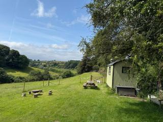 Usk Valley Shepherd's Hut - Cwmbran - 7