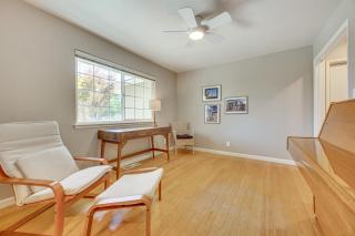 Shop, Hike and Explore Fresno Home with Private Pool! - Fresno - 7