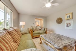 Shop, Hike and Explore Fresno Home with Private Pool! - Fresno - 4