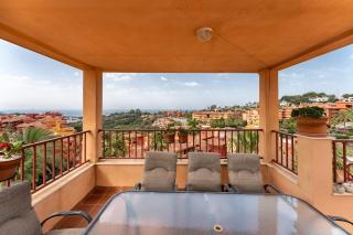 Sea View Penthouse in La Reserva de Marbella - 0