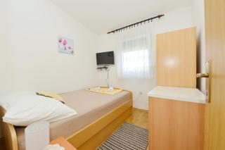 Apartments Sandra - Vir - 1